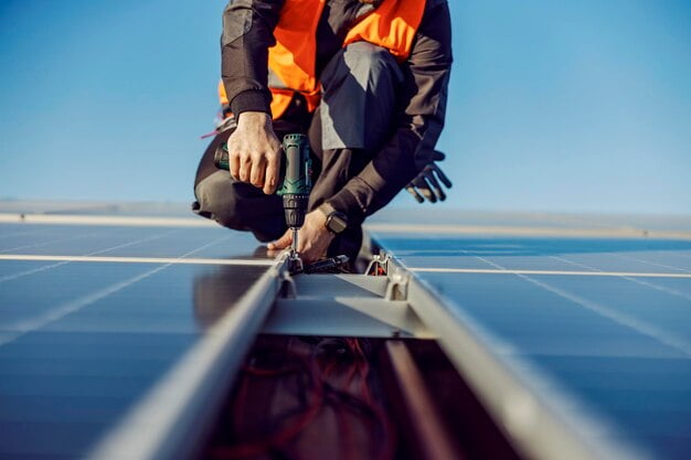 close-up-handyman-installing-solar-panel-roof-bkk