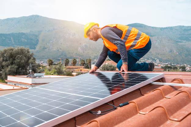 workers-assemble-solar-energy-system-bkk